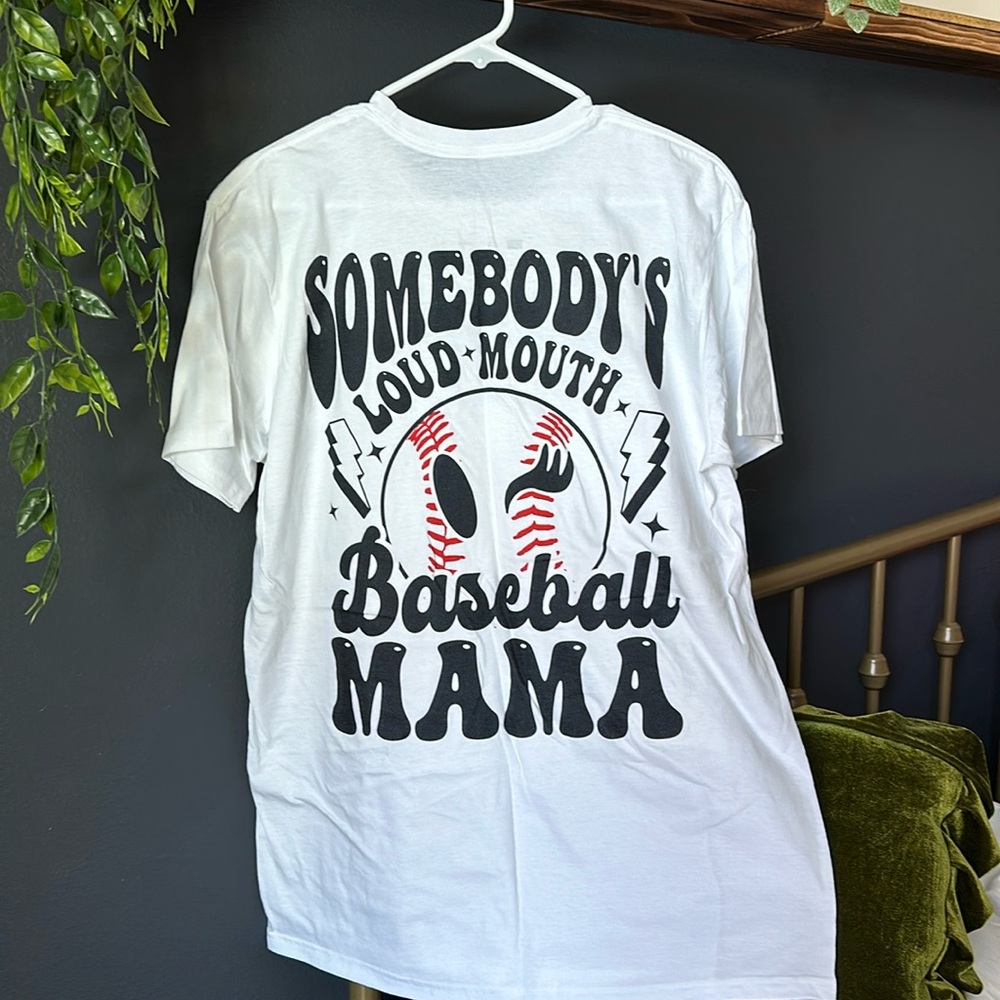 Somebody’s Loud Mouth Baseball Mama Tee Tshirt L